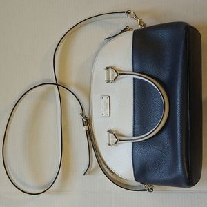 VGUC. Kate Spade handbag / crossbody.